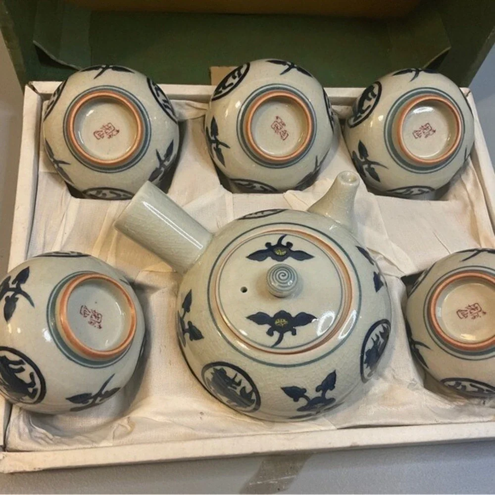 Vintage Japanese Ceramic Tea Set‎ Teapot Cups Blue Floral Design